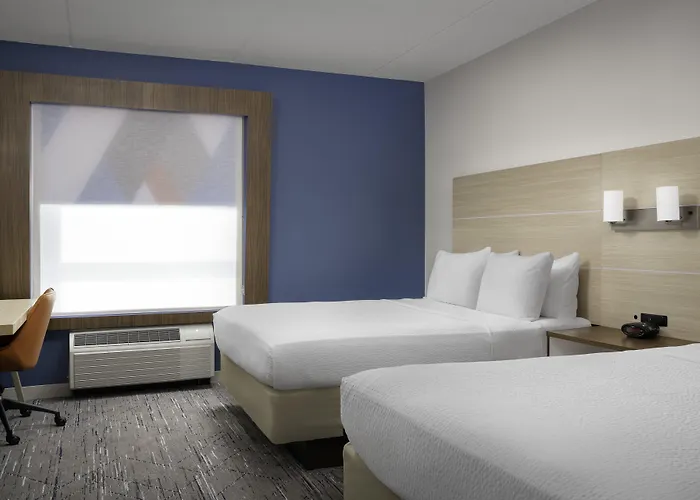 Holiday Inn Express & Suites Pittsburgh North Shore By Ihg