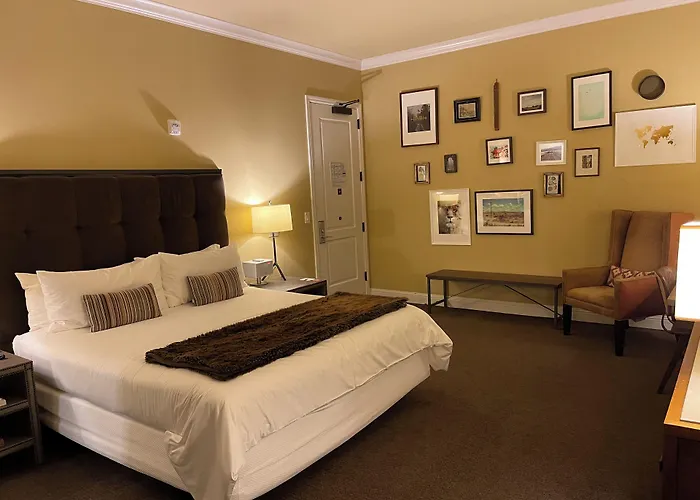 Wydown Hotel