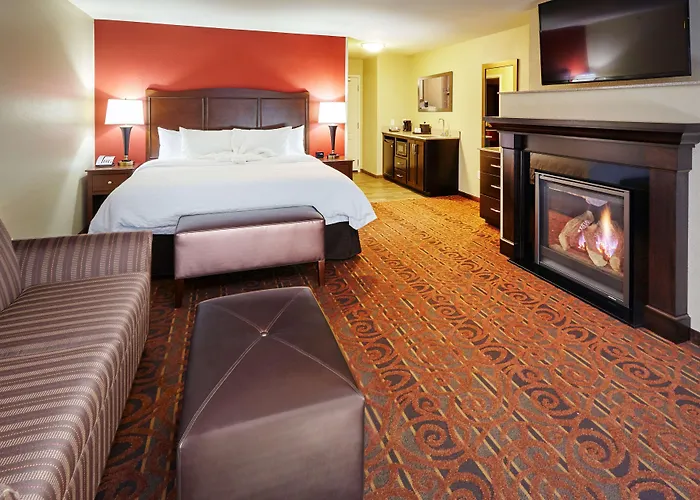 Hampton Inn & Suites Milwaukee/Franklin