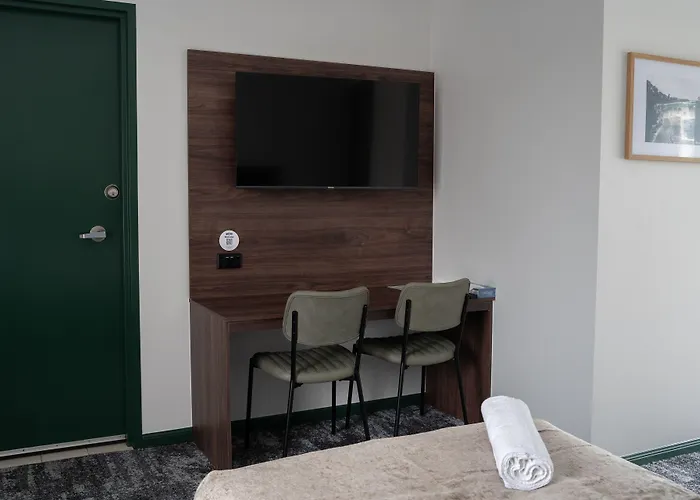 Wallaby Hotel