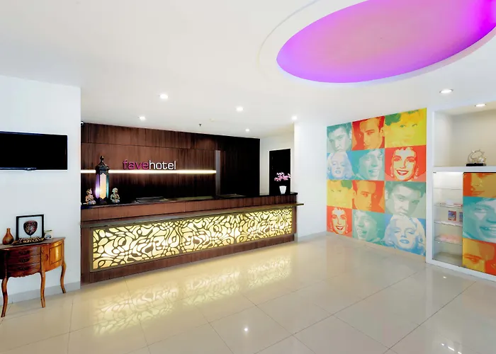 Favehotel Hyper Square