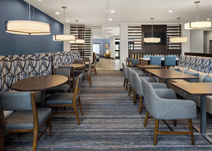 Holiday Inn Express Moline - Quad Cities Area By Ihg
