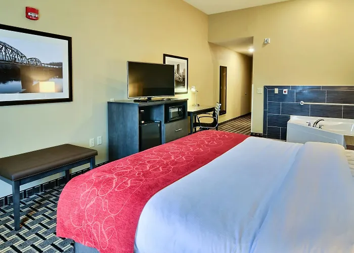 Comfort Suites Uniontown