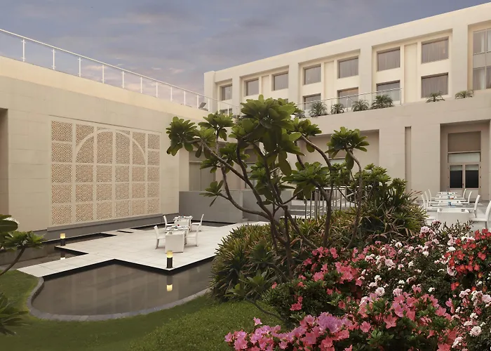 Doubletree By Hilton Agra