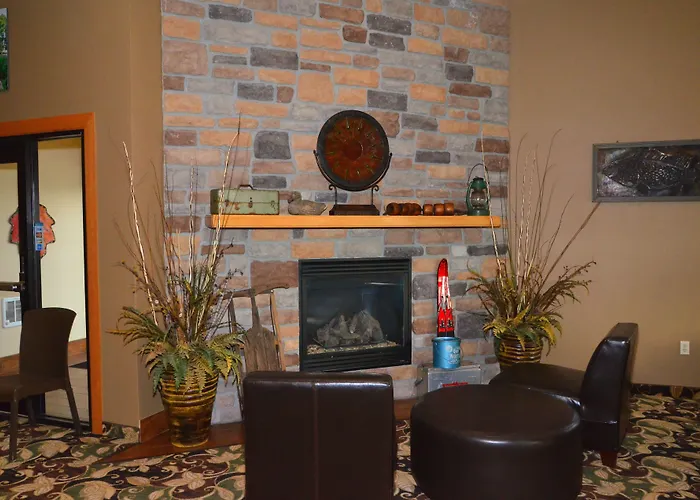 Cobblestone Inn & Suites - Lake View