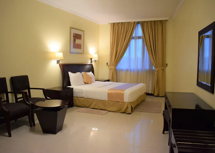 Crown Palace Hotel & Suites
