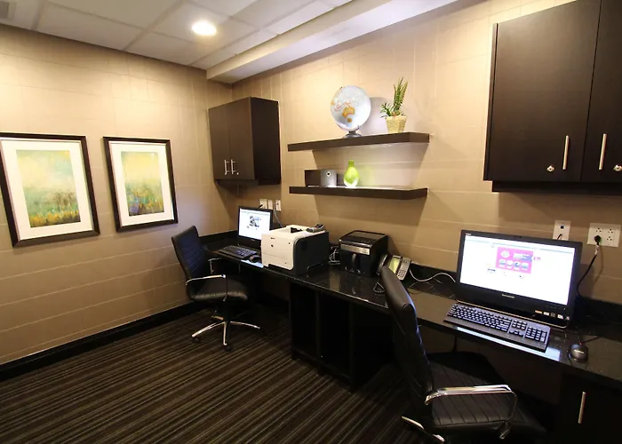 Hampton Inn & Suites By Hilton St. John'S Airport