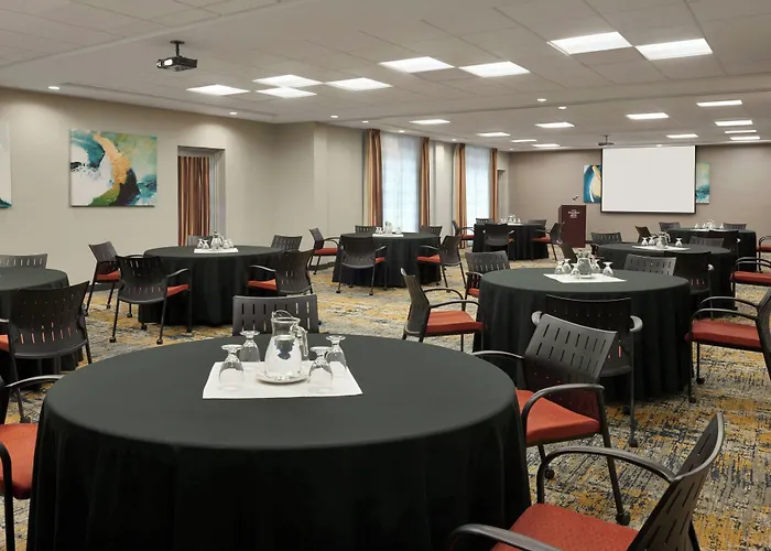 Towneplace Suites By Marriott Thunder Bay