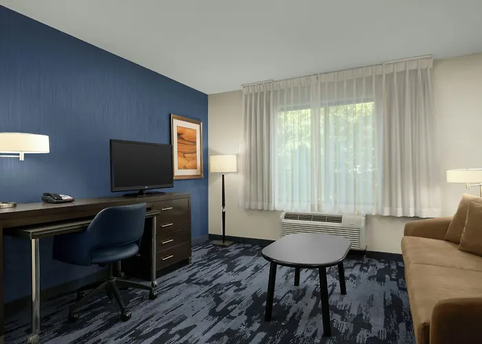Fairfield Inn & Suites By Marriott Moscow