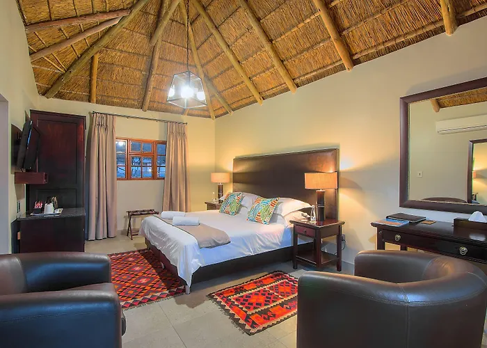 Mongena Private Game Lodge