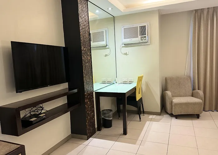 Circle Inn - Iloilo City Center