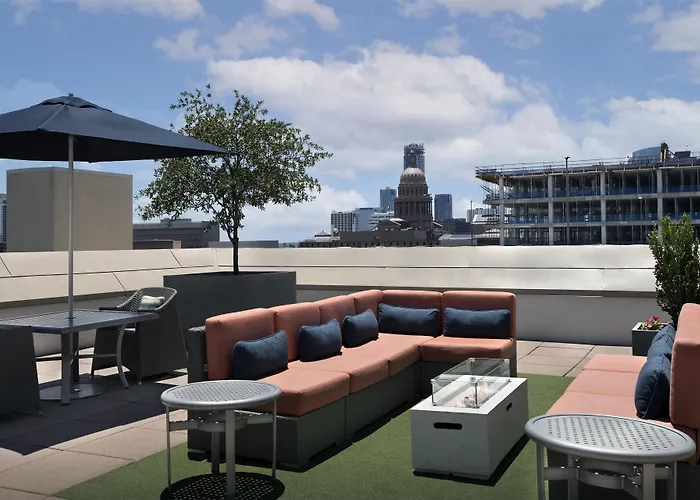 Hampton Inn And Suites Austin University Capitol