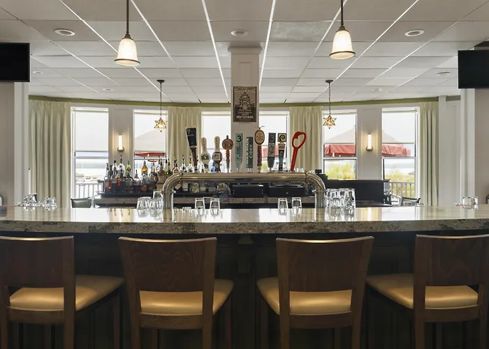 Hotel Chequamegon, BW Signature Collection