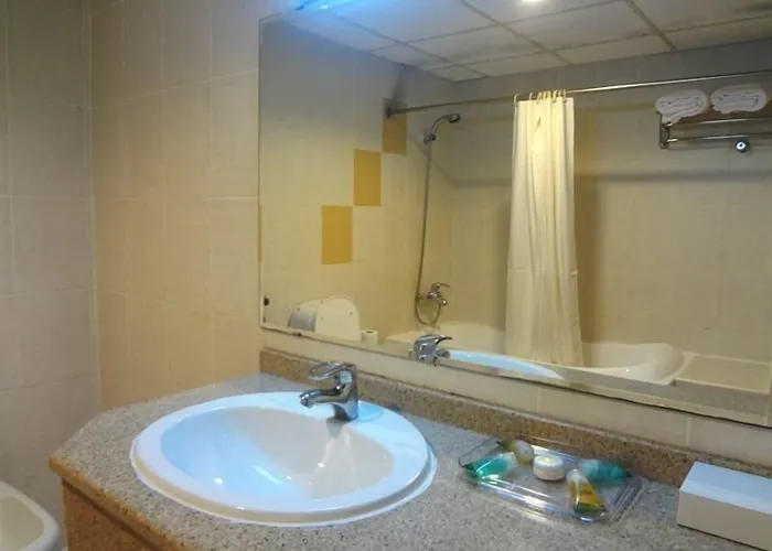 Al Massa Plus Hotel