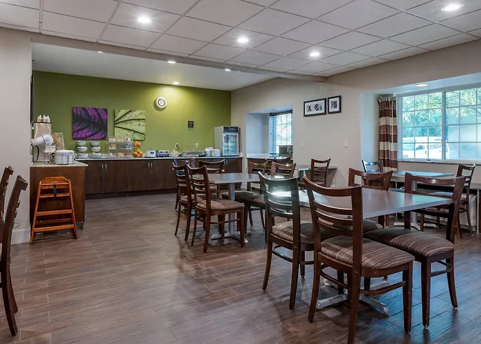 Sleep Inn & Suites Kalamazoo Southwest