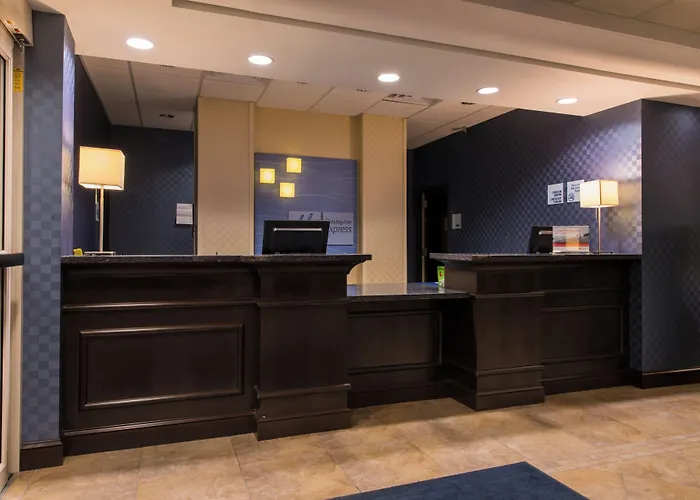 Holiday Inn Express And Suites Dickson City By Ihg