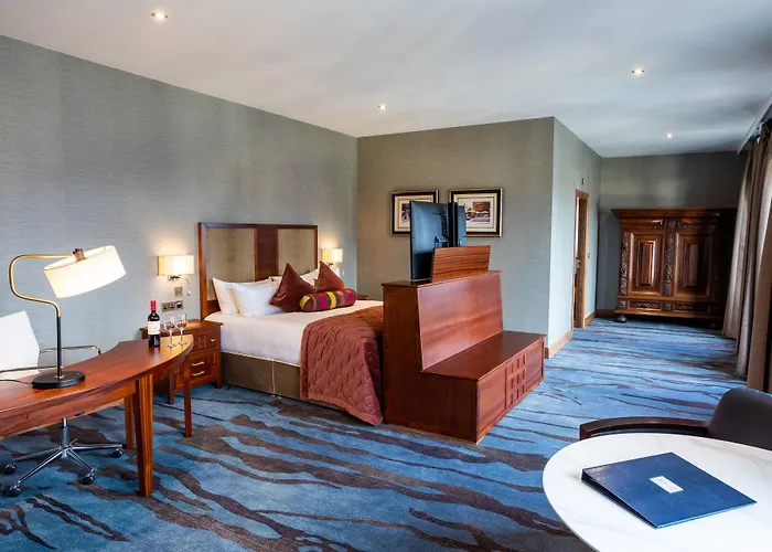 Lawlors Hotel