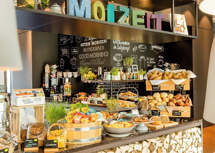 Motel One Salzburg-Sued