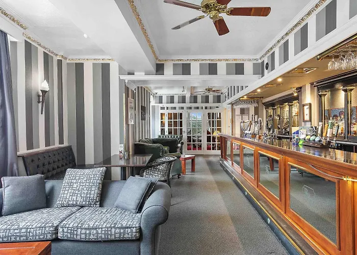 Royal Beacon Hotel