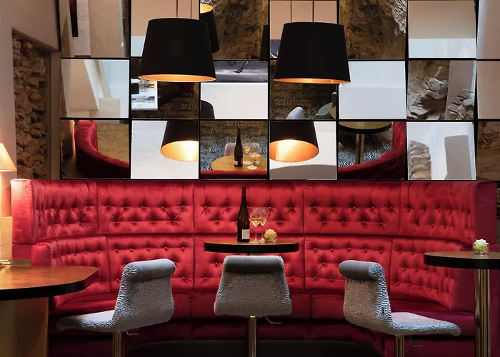 Hotel Le Place D'Armes - Relais & Chateaux
