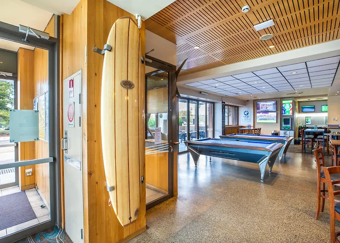 Nightelier Narrabeen