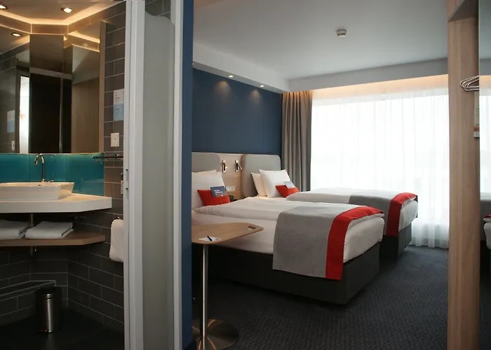 Holiday Inn Express Zuerich Airport By Ihg