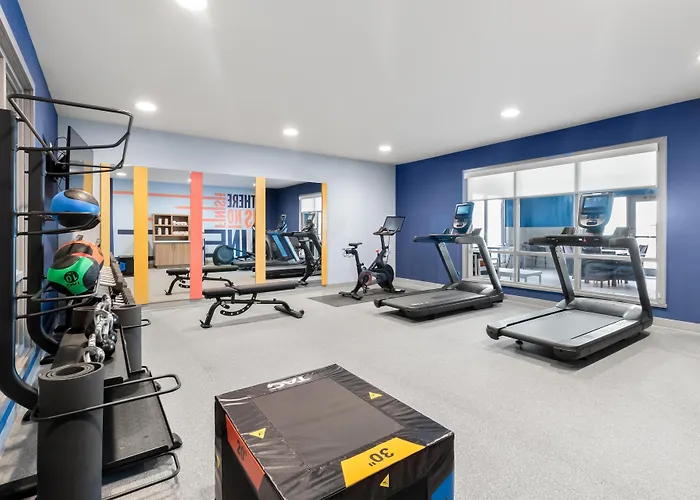Hampton Inn & Suites New Castle, Pa