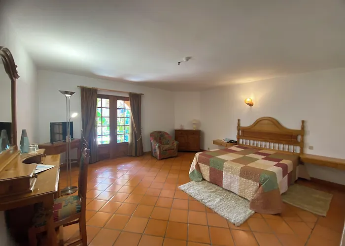Hotel Quinta Da Lagoa
