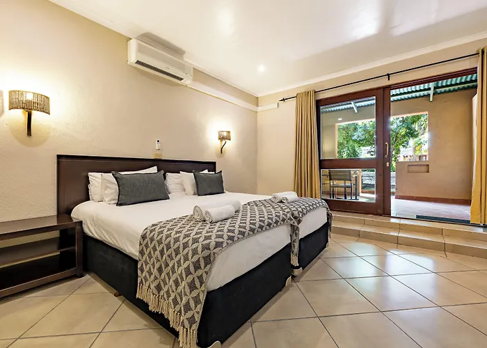 Hotel Numbi & Garden Suites