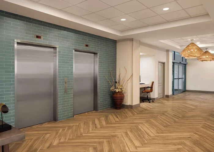 Hampton Inn Virginia Beach-Oceanfront South