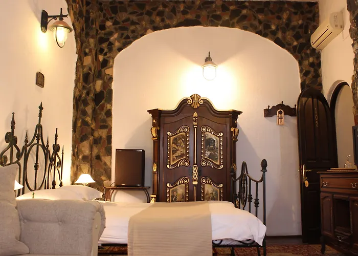 Hunter Prince Castle Hotel