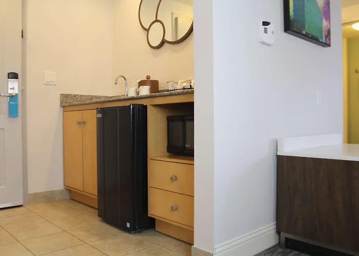 Hampton Inn&Suites Sarasota / Bradenton - Airport