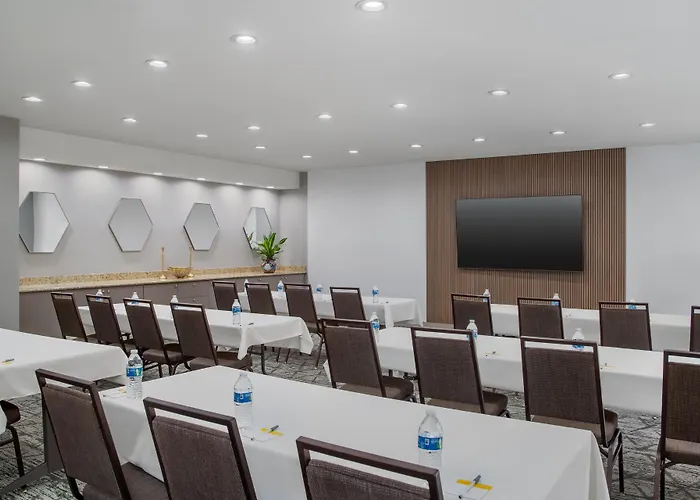 Hampton Inn & Suites Dallas-Arlington North-Entertainment District