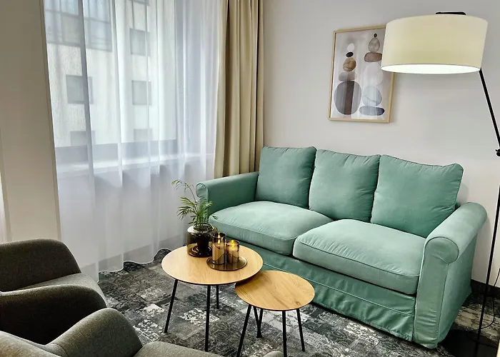 City Hotel