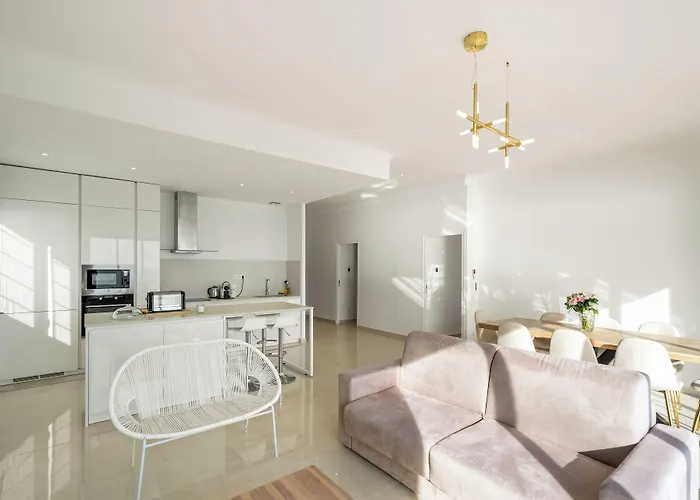 Hotel Le Roquebrune