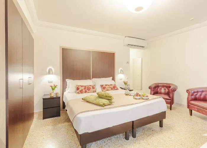 Hotel Hambros - Il Parco In Villa Banchieri
