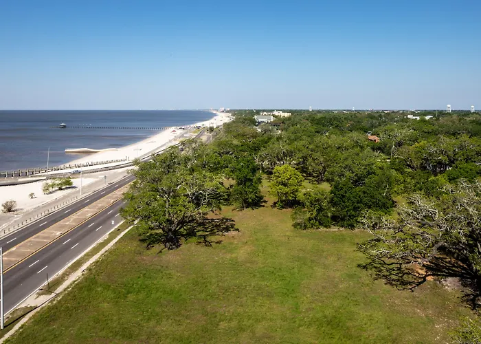 Doubletree By Hilton Biloxi