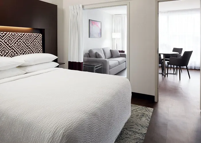 Four Points by Sheraton Lévis Convention Centre