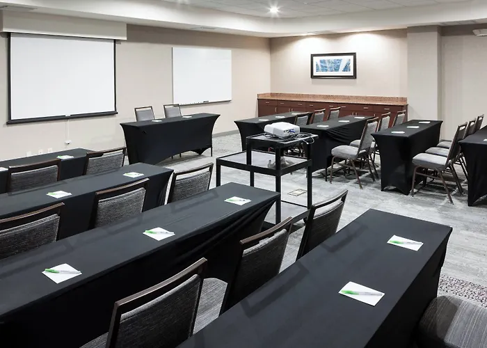 Courtyard By Marriott Miami At Dolphin Mall