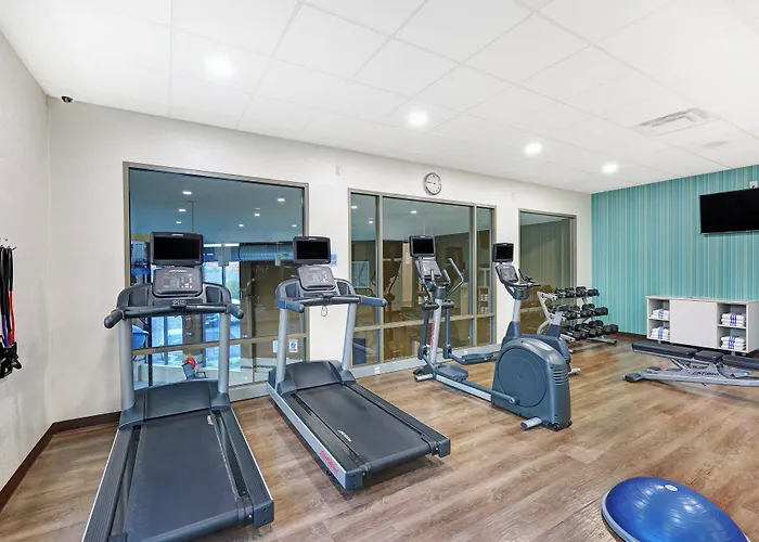 Holiday Inn Express&Suites - Woodstock, ON CANADA