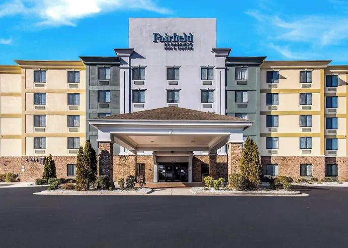 Fairfield By Marriott Inn & Suites Greensboro Coliseum Area