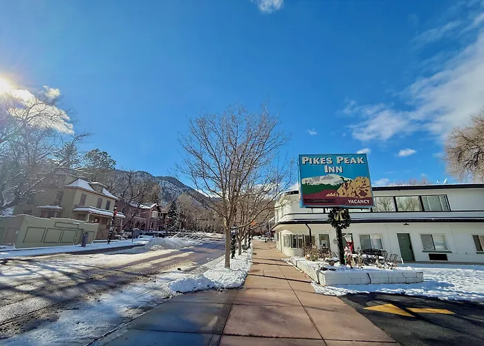 Pikes Peak Inn
