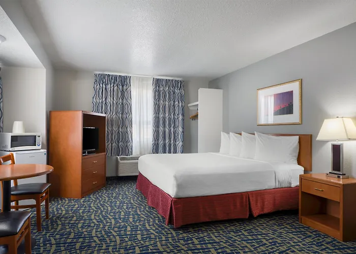 Surestay Plus Hotel By Best Western Lethbridge