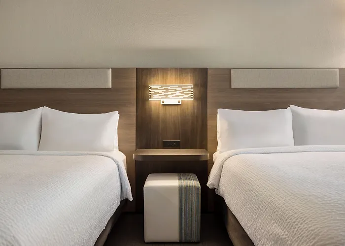 Holiday Inn Express Fort Lauderdale Airport South By Ihg