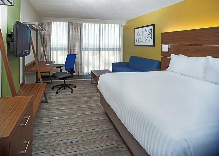 Holiday Inn Express Nags Head Oceanfront By Ihg
