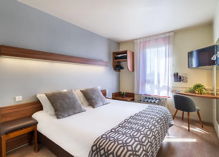 Logis Hotel Restaurant Le Sainte Mere