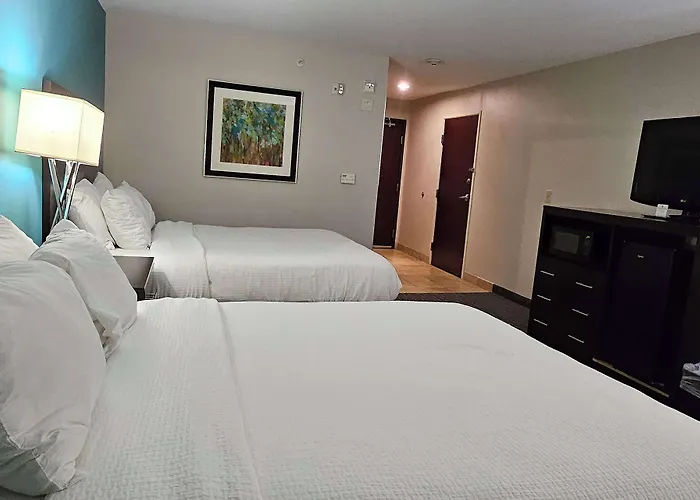 Ramada By Wyndham Burkburnett - Wichita Falls