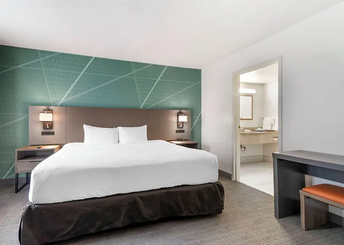Comfort Inn & Suites Lake George