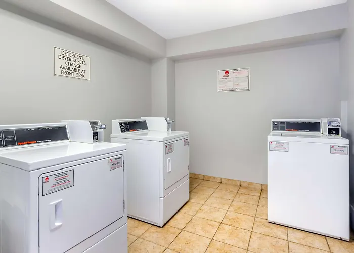 Best Western Plus Waynesboro