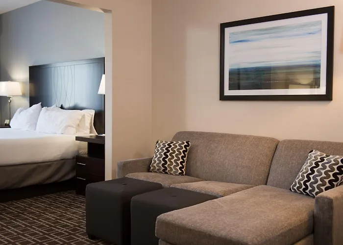 Holiday Inn Express Le Claire Riverfront-Davenport By Ihg